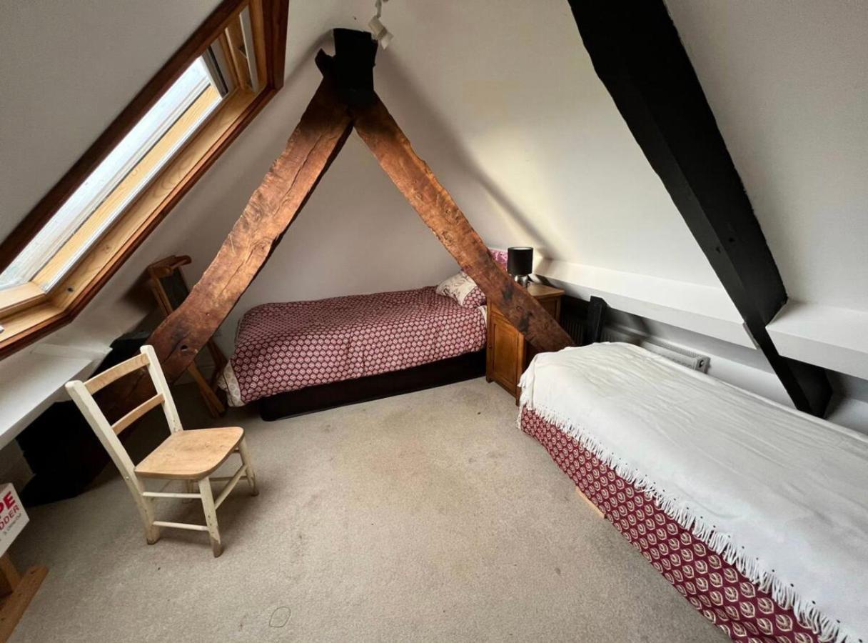 Sleepy Hollow Apartment ทอนทัน ภายนอก รูปภาพ
